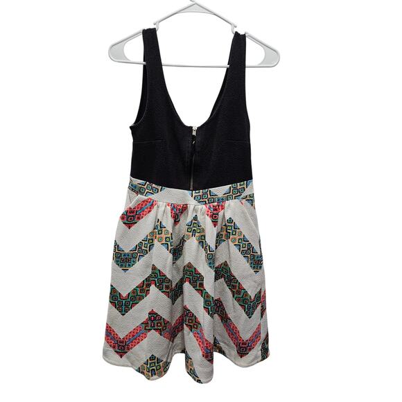 Maeve Anthropologie Amapola Sleeveless Fit & Flare Chevron Dress Women's Size 4 - Picture 1 of 8